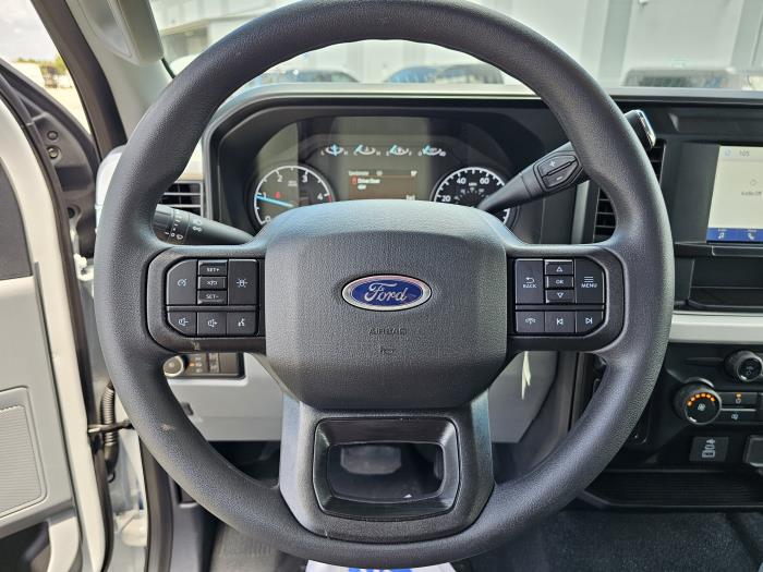 2026 Ford F-550-16