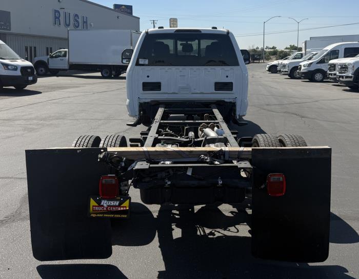 2026 Ford F-550-2