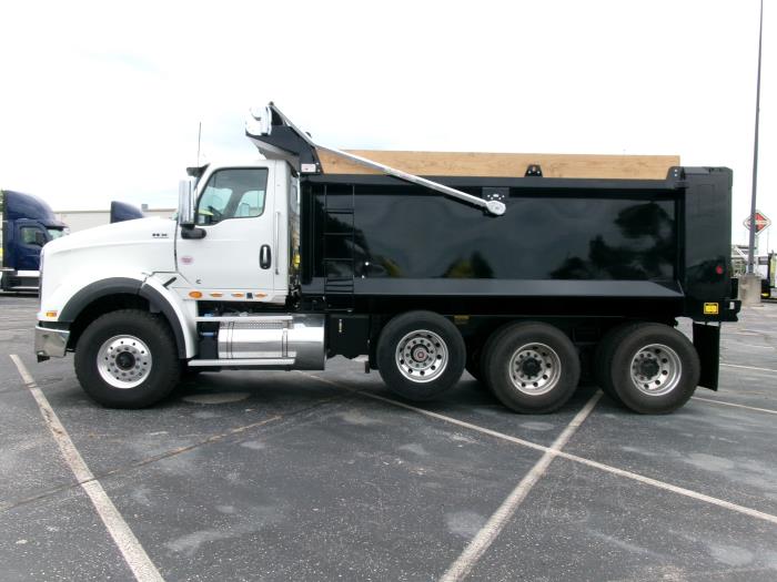 2026 International HX620-5