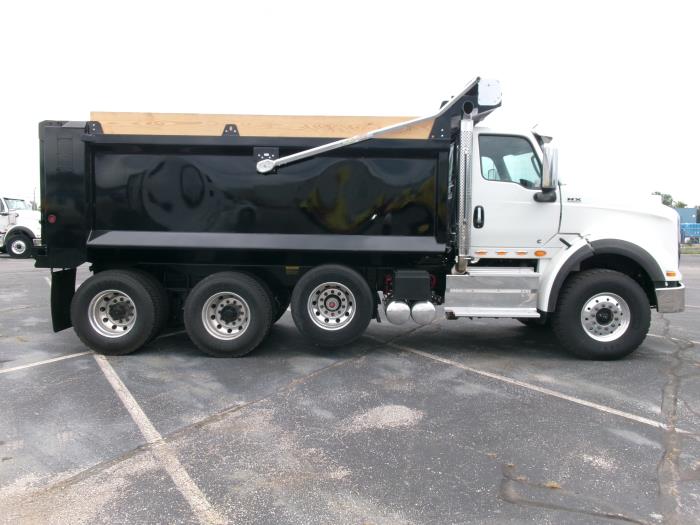 2026 International HX620-6