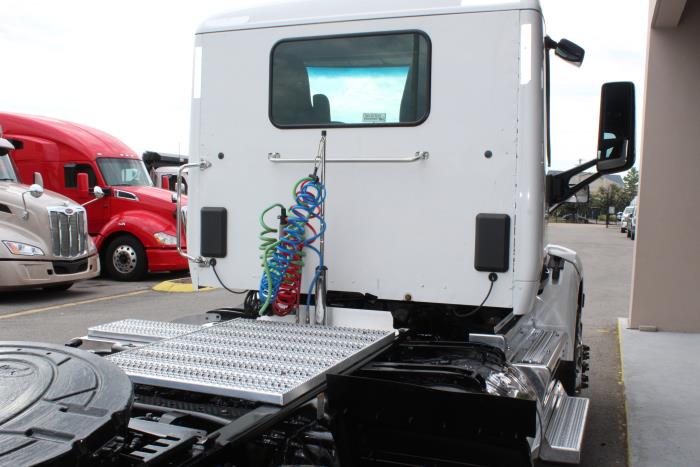 2020 Peterbilt 579-6