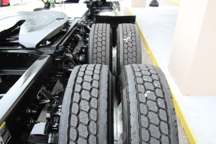 2022 Peterbilt 579-5