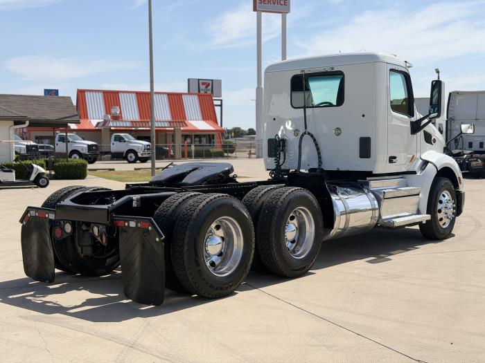 2021 Peterbilt 579-5