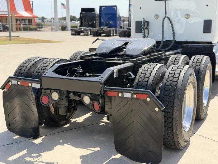 2021 Peterbilt 579-12