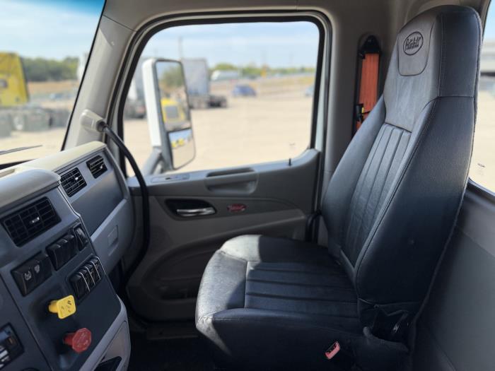 2021 Peterbilt 579-20