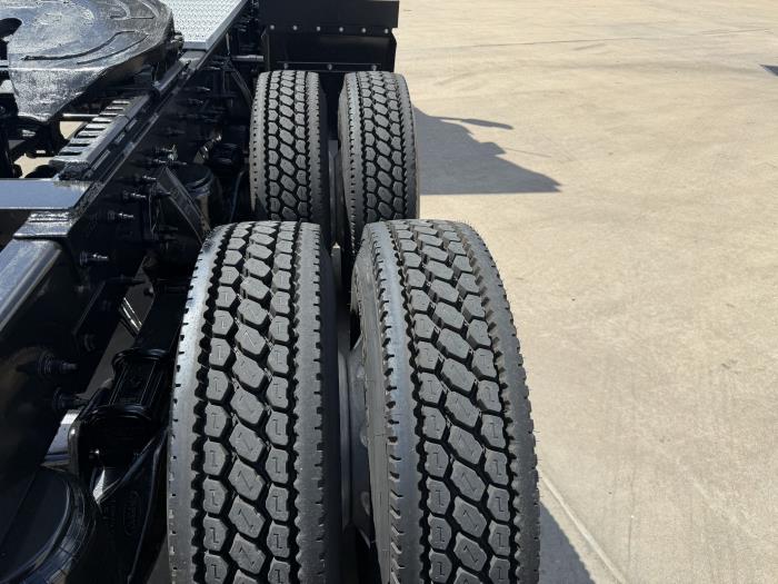 2021 Peterbilt 579-10