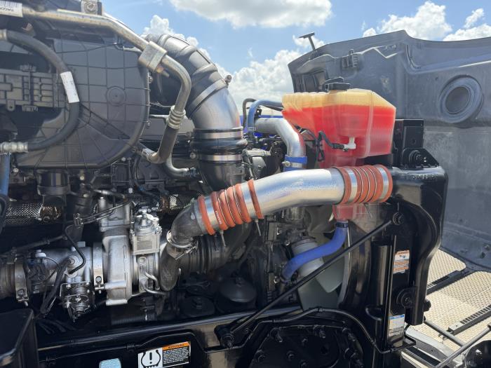 2021 Peterbilt 579-18