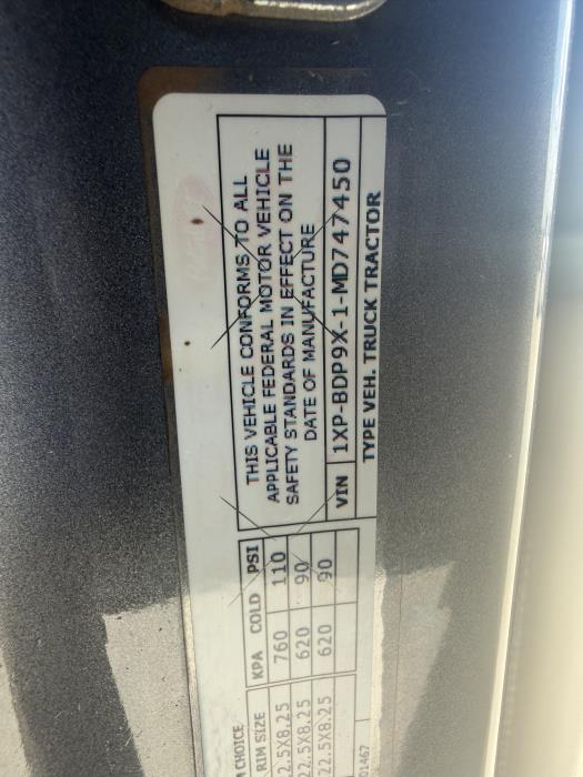 2021 Peterbilt 579-25