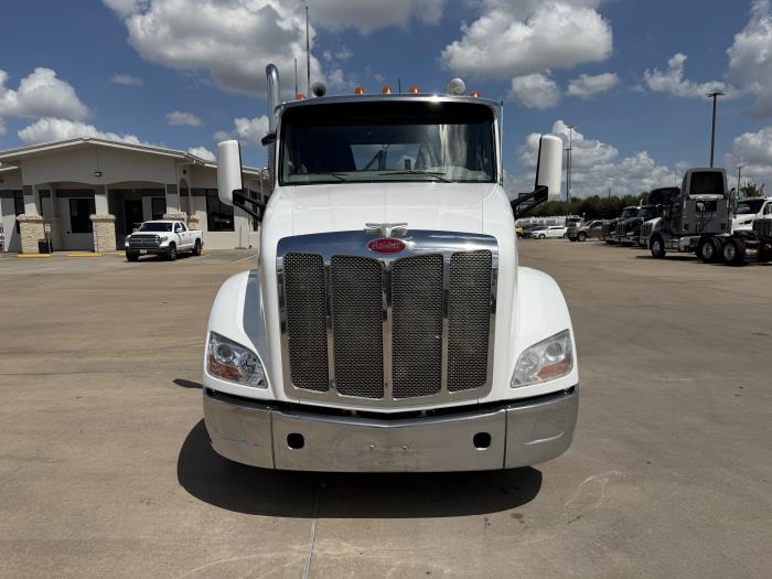 2020 Peterbilt 579-7