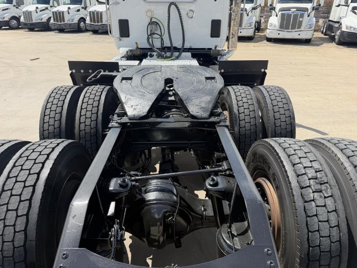 2020 Peterbilt 579-12