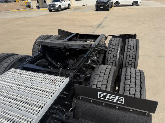 2020 Peterbilt 579-13