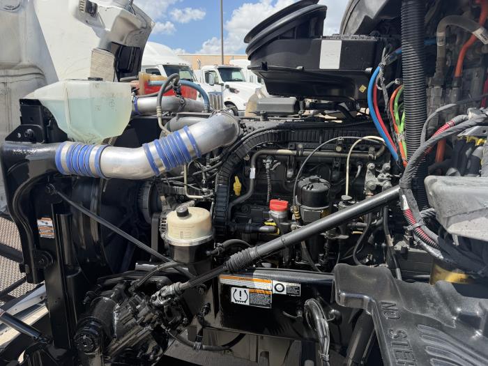 2020 Peterbilt 579-15