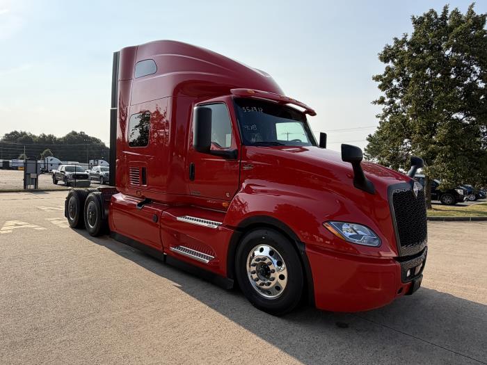 2027 International LT625-7