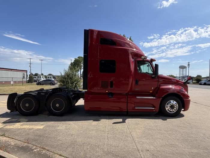 2027 International LT625-6