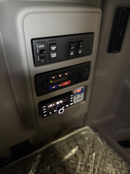 2027 International LT625-9