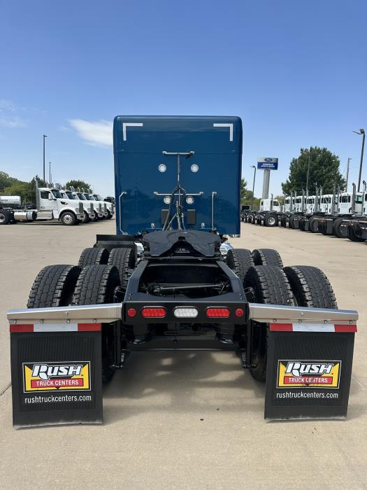 2025 Peterbilt 589-3