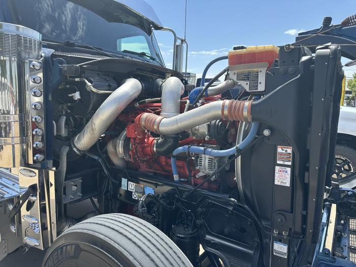 2025 Peterbilt 589-13