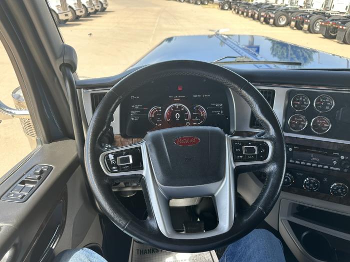 2025 Peterbilt 589-7