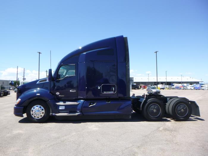 2022 Kenworth T680-1