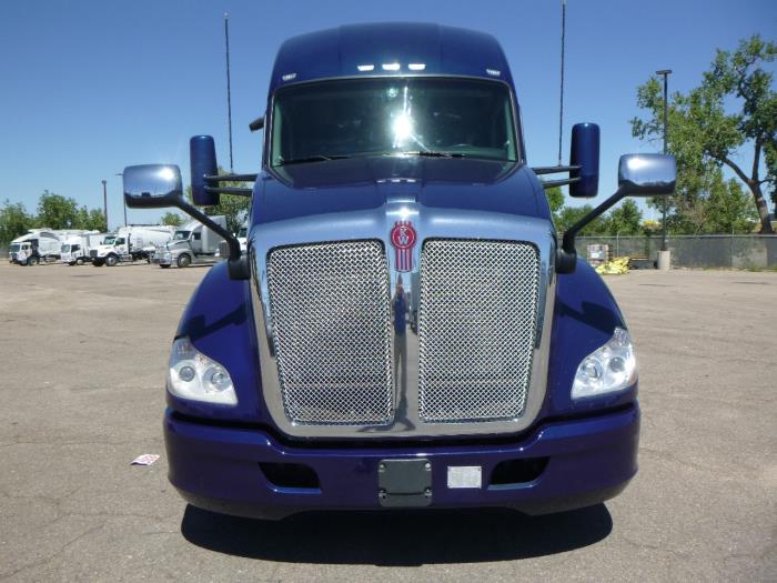 2022 Kenworth T680-8