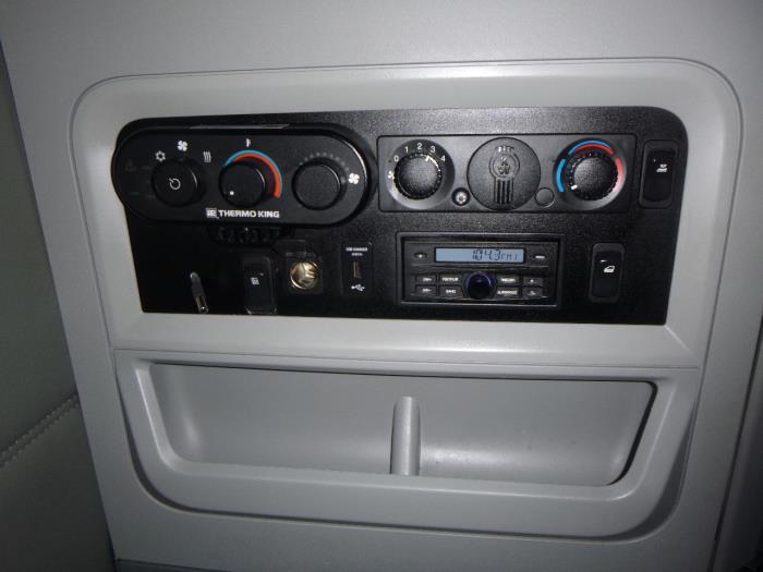 2022 Kenworth T680-22