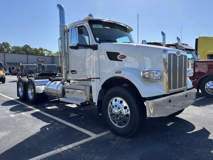 2027 Peterbilt 567-3