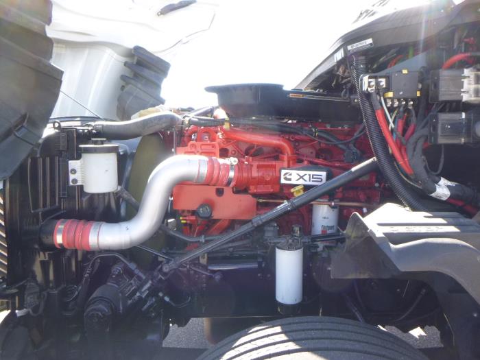 2023 International LT625-21
