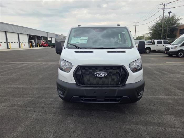 2026 Ford Transit-350-1
