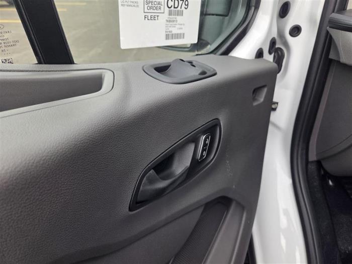 2026 Ford Transit-350-18