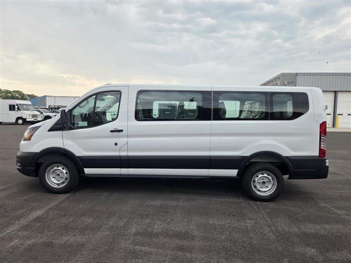 2026 Ford Transit-350-3