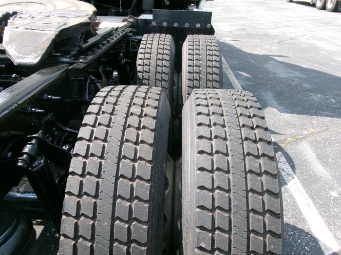 2022 International LT625-7