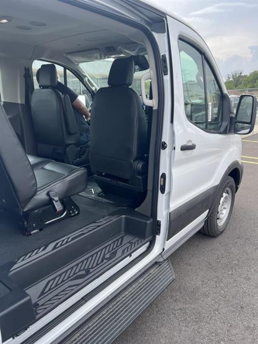 2026 Ford Transit-350-9