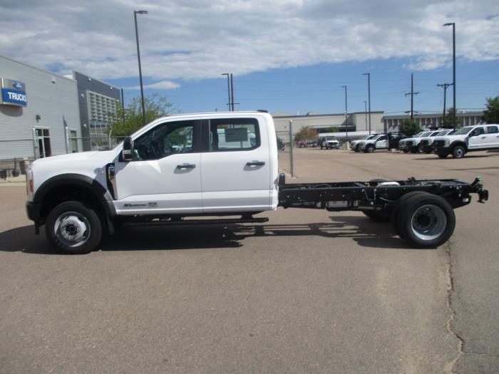 2026 Ford F-550-1