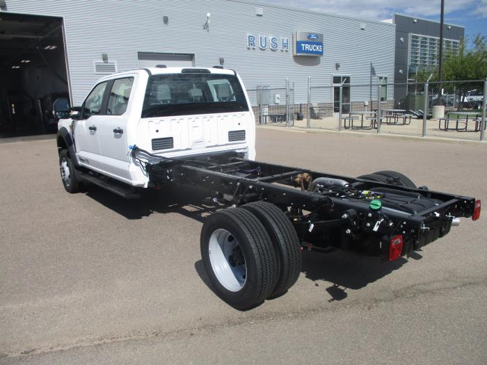 2026 Ford F-550-2