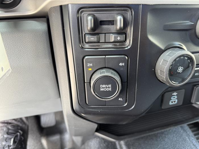 2027 Ford F-450-19