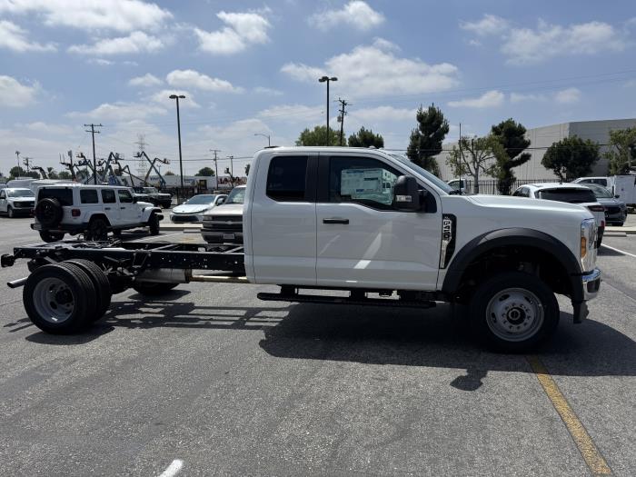 2027 Ford F-450-6