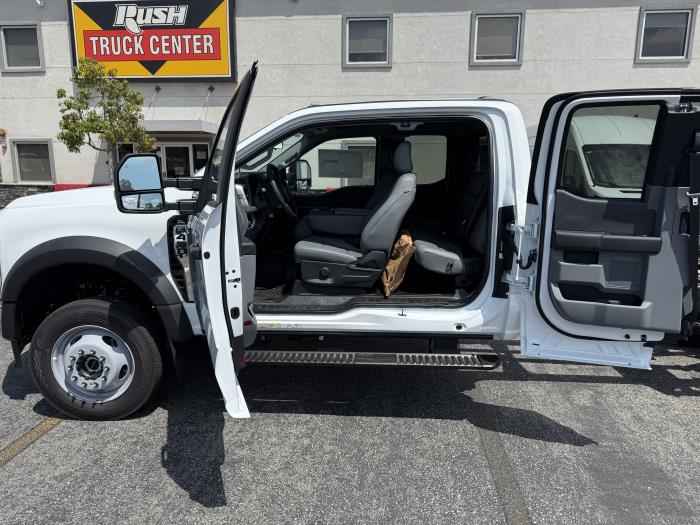 2027 Ford F-450-10