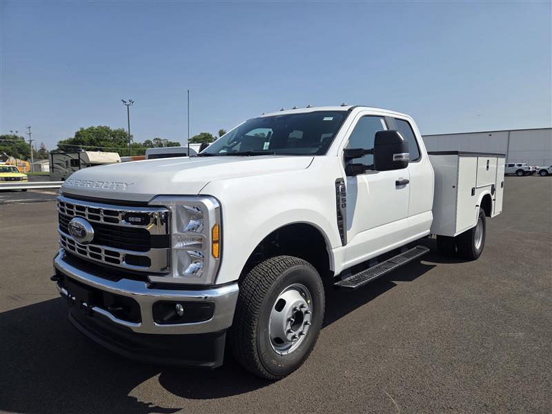 New 2026 Ford F-350 Super Cab Service Truck for sale #2064927 - photo 3
