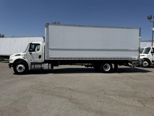 2019 Freightliner Business Class M2 106-3