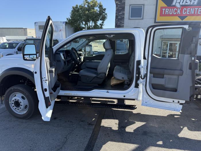 2027 Ford F-550-6