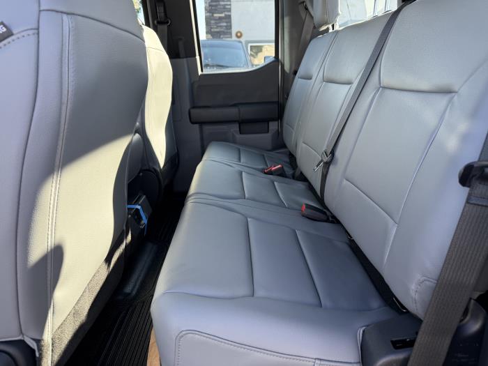2027 Ford F-550-7