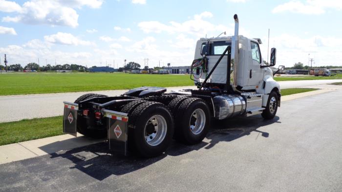 2027 International LT625-5