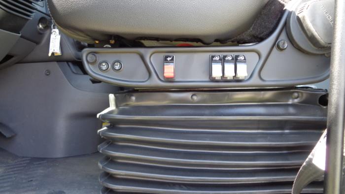 2027 International LT625-11