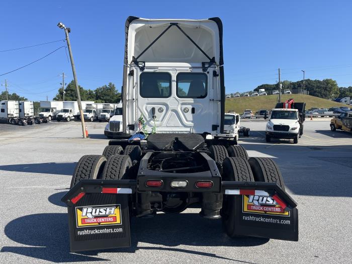 2020 Freightliner Cascadia-4