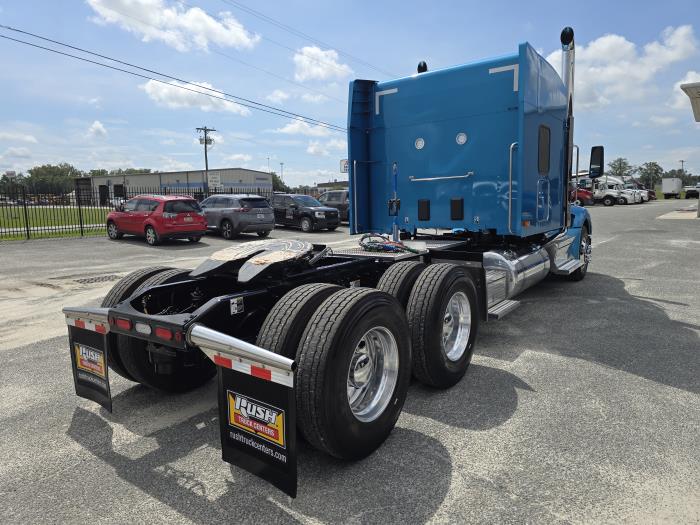 2027 Peterbilt 579-5