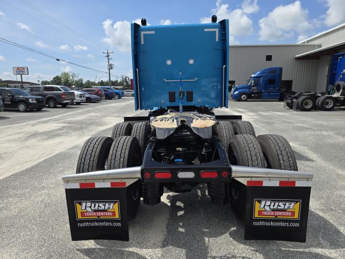 2027 Peterbilt 579-4