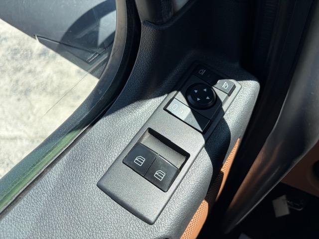 2022 Freightliner Cascadia-15