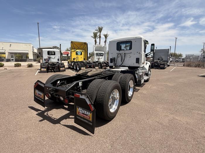 2019 Peterbilt 579-4