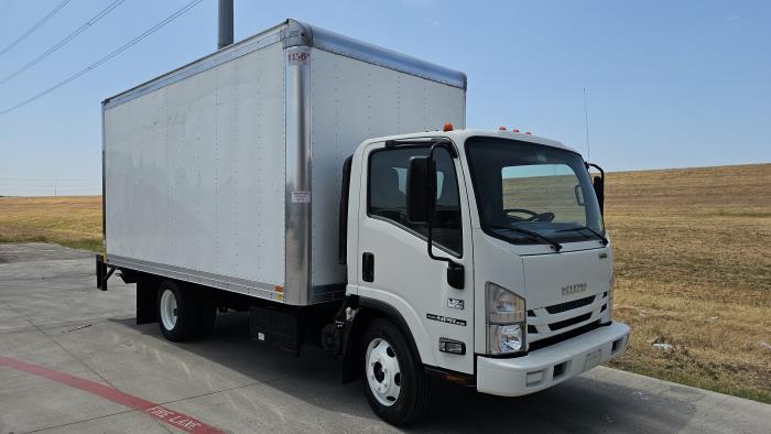 2022 Isuzu NPR-XD-1