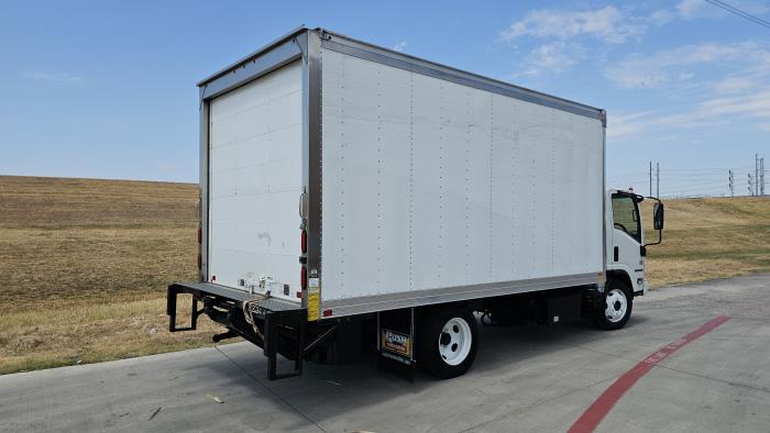 2022 Isuzu NPR-XD-3